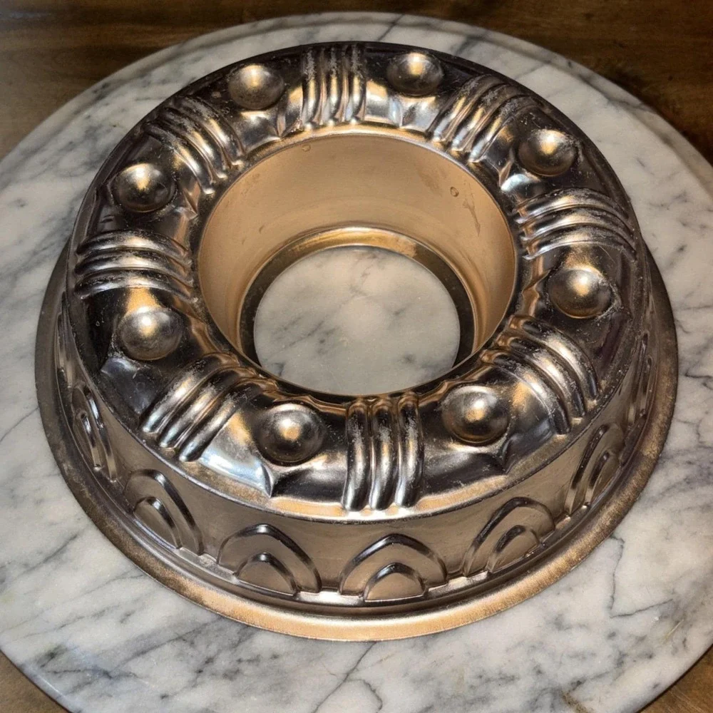 2pc VTG 1980s 80s Copper Jello‎ Mold Bundt Cake Pan Hanging Kitchen Wall Decor